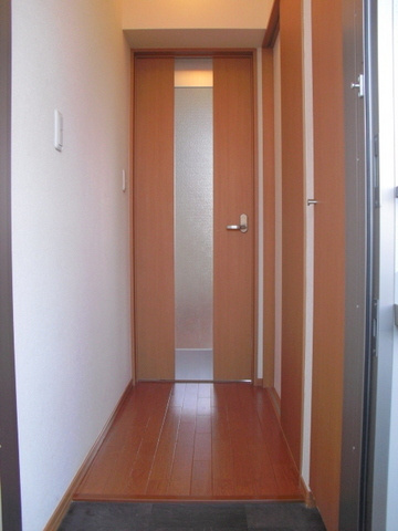 クラシーズの玄関