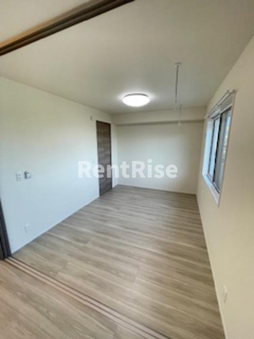 エコールの居間・リビング