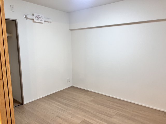 【洋室】クレスト南浦和 