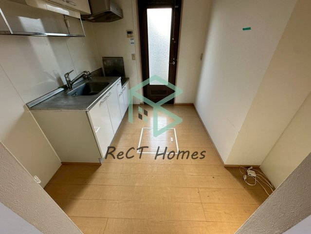 オークスコート西新在家 A棟のキッチン