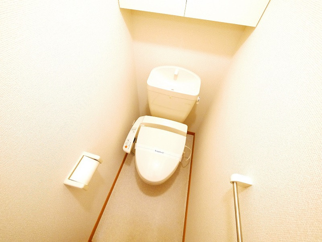 レオパレス南生駒のトイレ|トイレもきれいです
