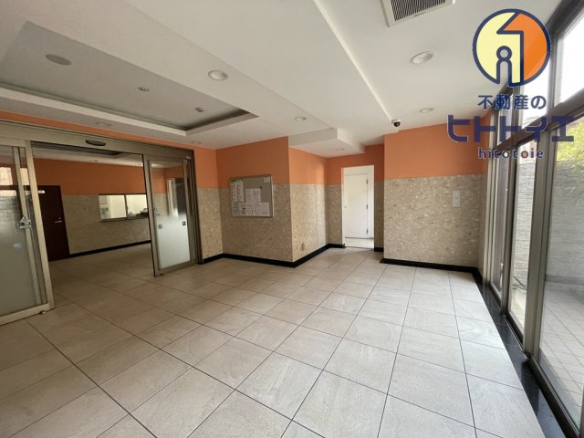 トラスト八女カルディオのエントランス