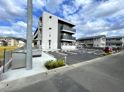 【駐車場】 | M&S RESIDENCE | 【M&S RESIDENCE】