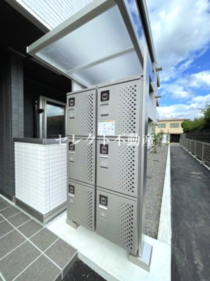 【洋室】 | M&S RESIDENCE | 【M&S RESIDENCE】宅配ボックス