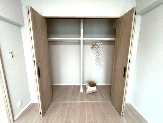 ◆室内リフォーム済みの美室３LDK◆JR奈良線「宇治」駅徒歩１０分◆ユニライフ宇治Ⅲの洋室|洋室　クローゼット