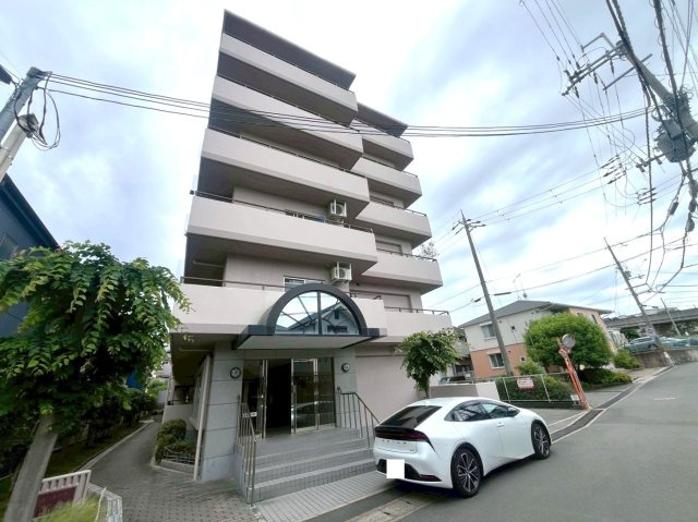 ◆室内リフォーム済みの美室３LDK◆JR奈良線「宇治」駅徒歩１０分◆ユニライフ宇治Ⅲの外観|外観