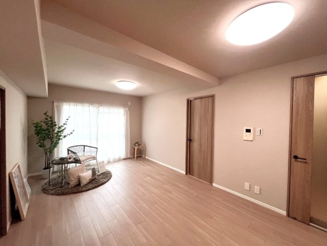 ◆室内リフォーム済みの美室３LDK◆JR奈良線「宇治」駅徒歩１０分◆ユニライフ宇治Ⅲの居間・リビング|リビング