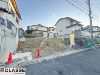 【前面道路含む現地写真】 | 宇治市琵琶台1丁目　売土地　建築条件無し