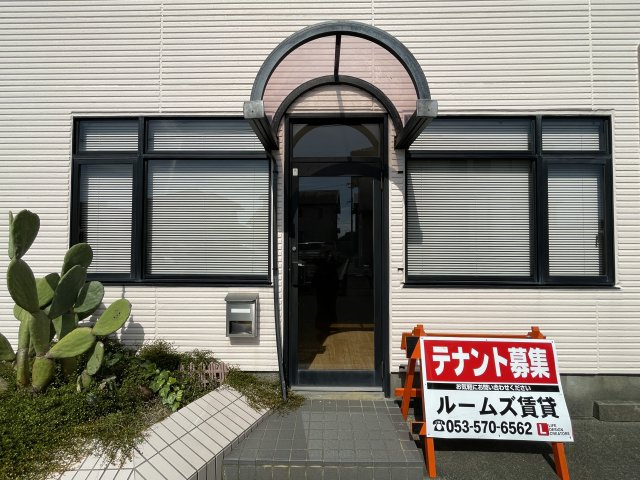 コーポプチⅡのエントランス