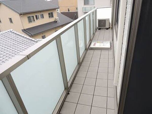 熊本市東区保田窪４丁目の賃貸マンションのバルコニー