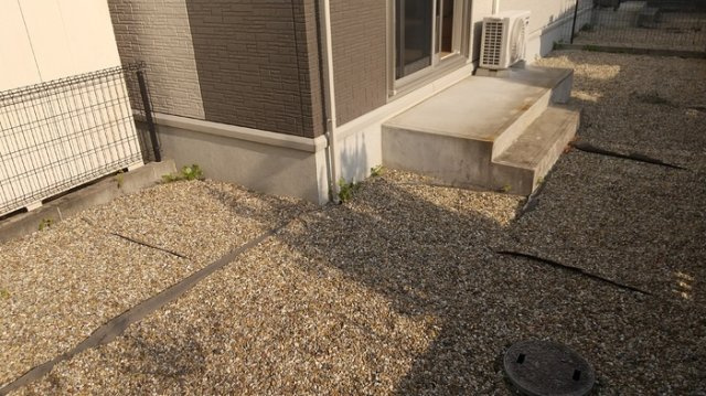 ディゴス八幡の庭