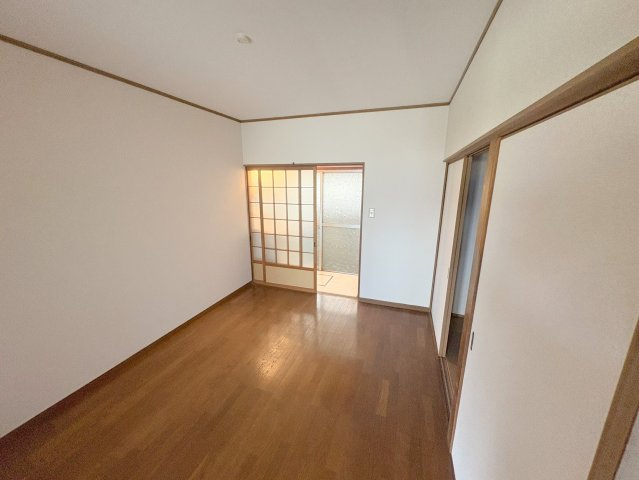 吹角借家　北棟の居間・リビング