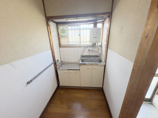 吹角借家　北棟のキッチン