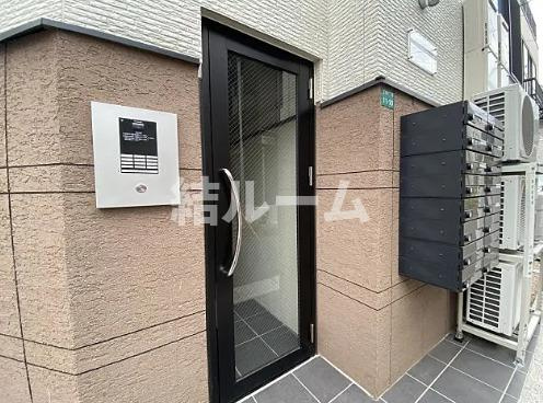 豊島区上池袋２丁目のアパートのエントランス