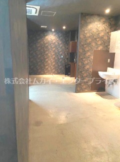 堺市北区長曽根町　貸店舗