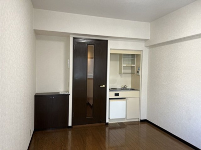 【洋室】 | 朝日プラザ博多Ⅳ | 別号室の写真になります。現況優先。