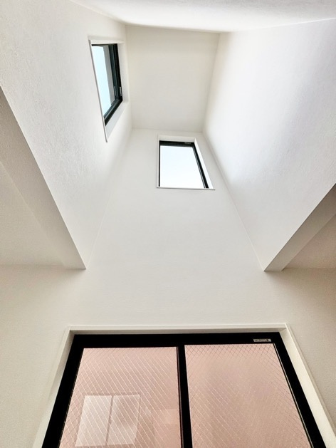 リガーレ名古屋市天白区塩釜口1期　全3棟　新築戸建の居間・リビング