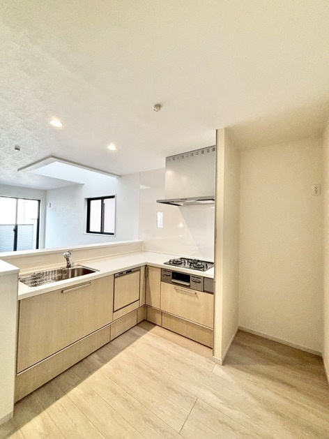 リガーレ名古屋市天白区塩釜口1期　全3棟　新築戸建のキッチン