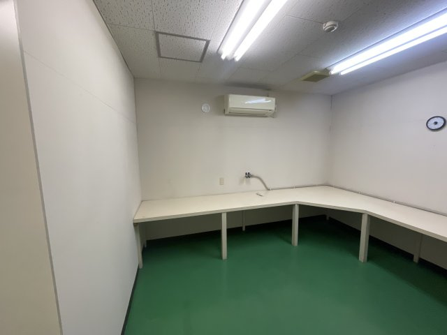 姫路市白浜町売倉庫・工場・事務所の内装