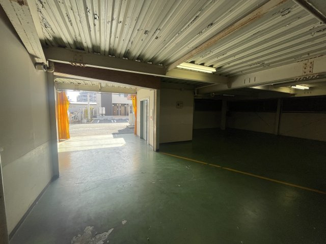 姫路市白浜町売倉庫・工場・事務所の内装