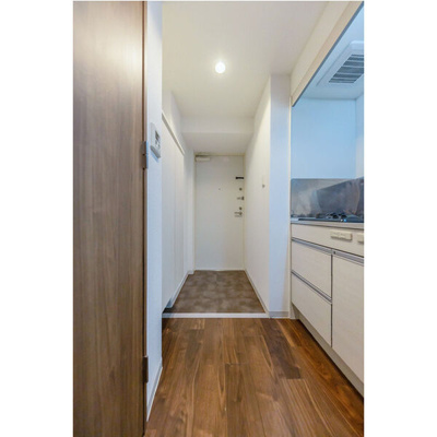 【玄関】 | メインステージ西天満 T’s square