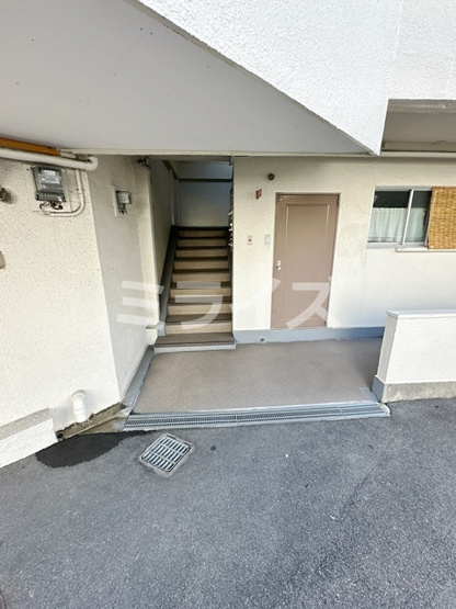【エントランス】 | 千里七尾マンション