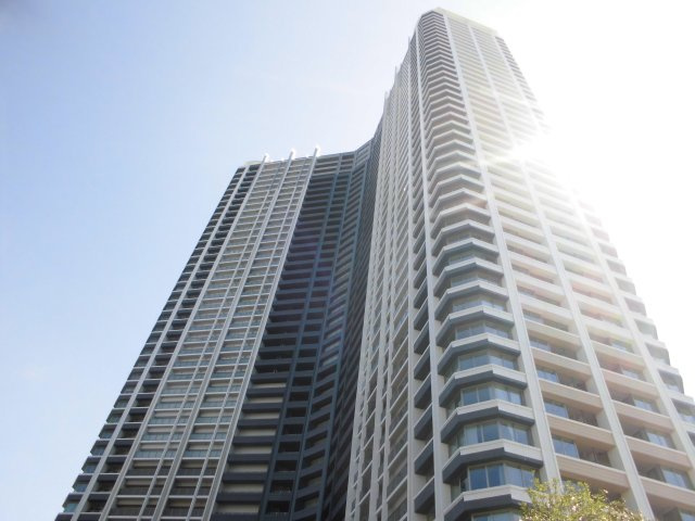 SKYZ TOWER&GARDENの外観