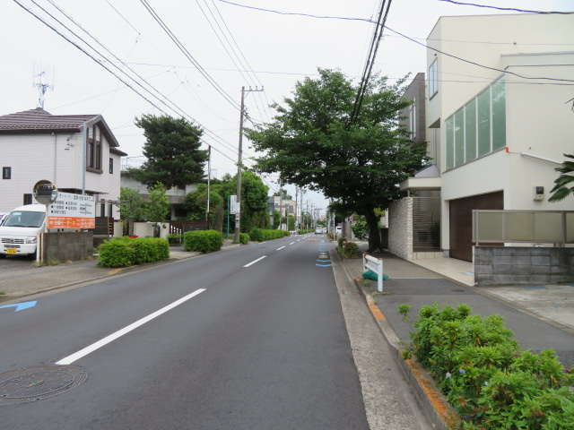 世田谷区成城２丁目の店付住宅