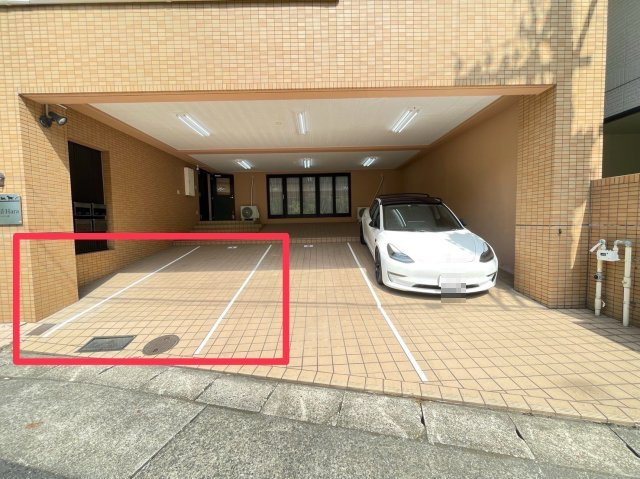 ソレイユ原のエントランス