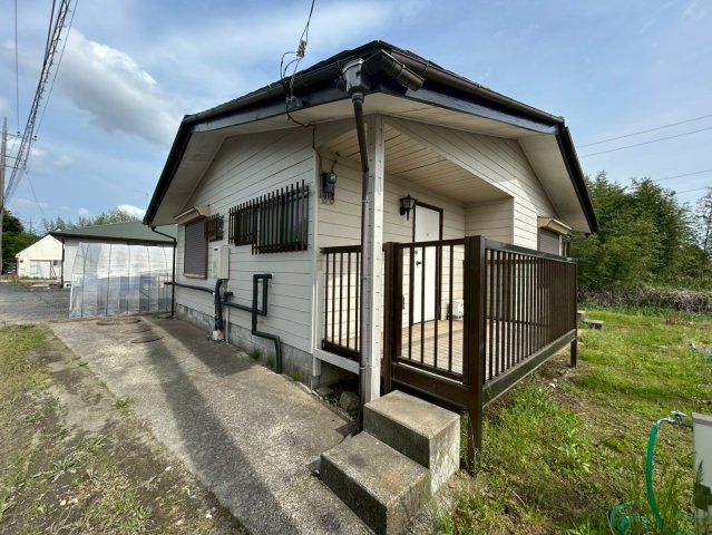 鉾田市舟木　中古戸建の外観