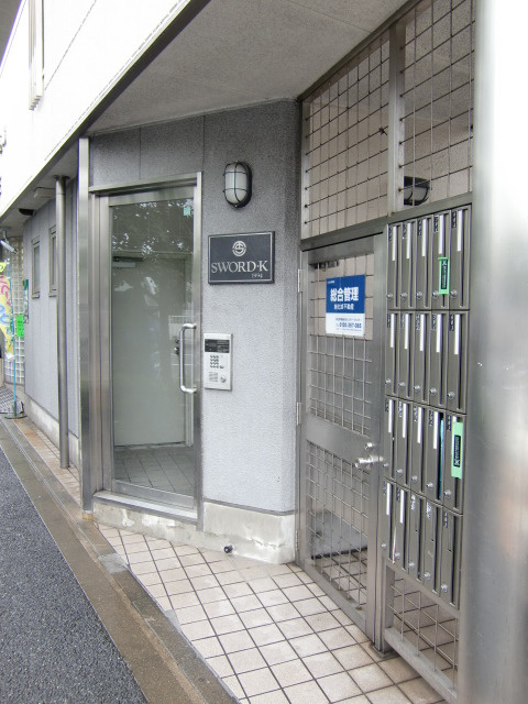 ソード・Ｋのエントランス|★オートロック付★