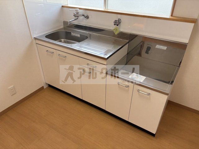 柏原市平野１丁目の一戸建てのキッチン