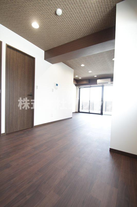 レジデンス1870の洋室