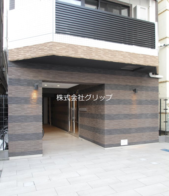 レジデンス1870のエントランス