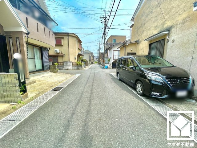 宇治市小倉町山際の前面道路含む現地写真