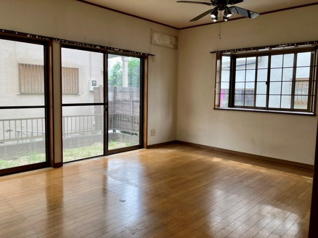 松木戸建の内装