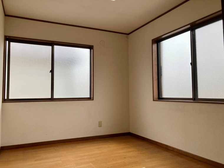 松木戸建の寝室