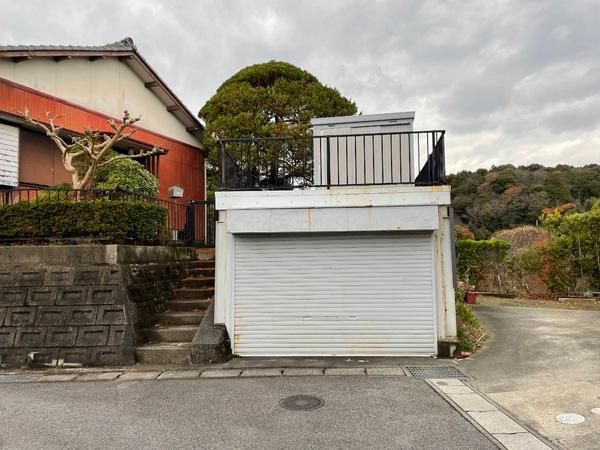 岡崎市舞木町狐山の駐車場