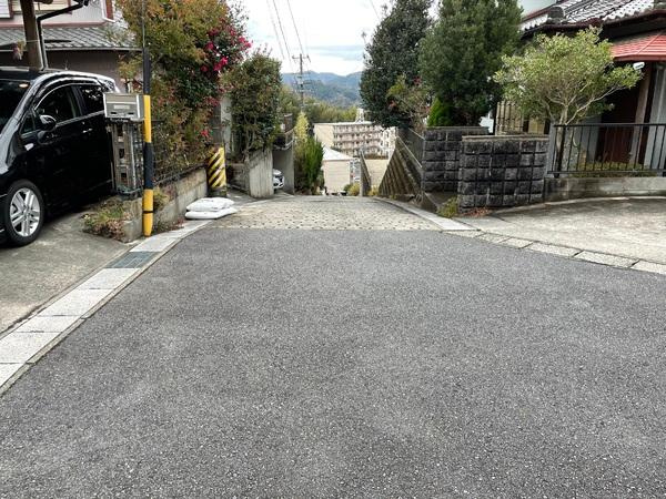 岡崎市舞木町狐山の前面道路含む現地写真
