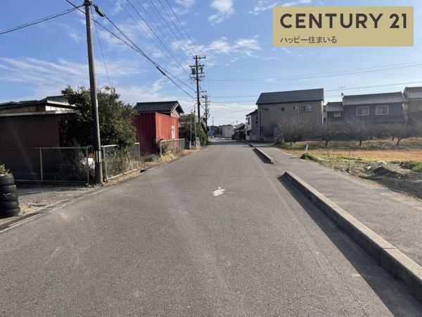 西尾市吉良町富好新田・分家用地の前面道路含む現地写真