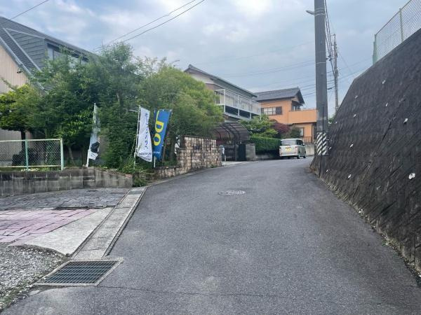 岡崎市元欠町・中古戸建の前面道路含む現地写真|前面道路です。