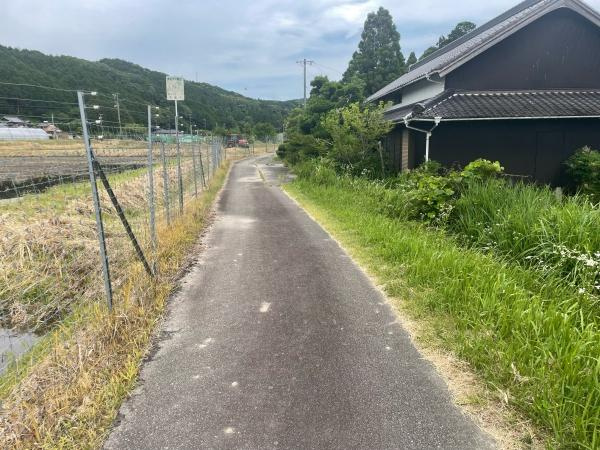 岡崎市大幡町・中古戸建の前面道路含む現地写真|前面道路です。