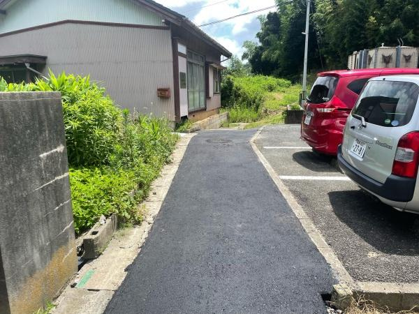 蒲郡市竹谷町・住宅用地の前面道路含む現地写真|前面道路です。