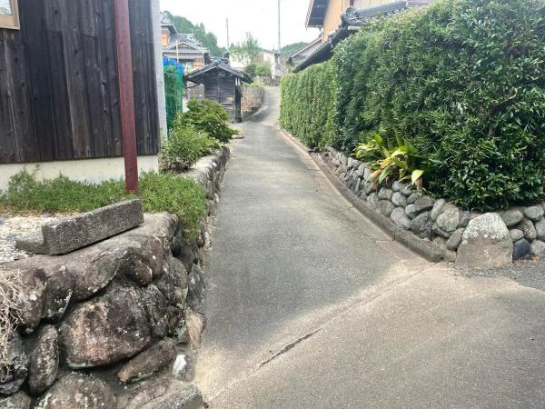 新城市長篠・中古戸建の前面道路含む現地写真|前面道路です。