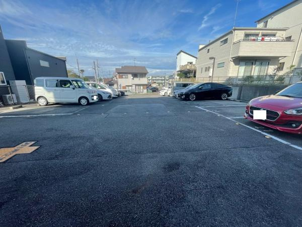 ユニオンハイツ戸崎の駐車場|敷地内駐車場です。