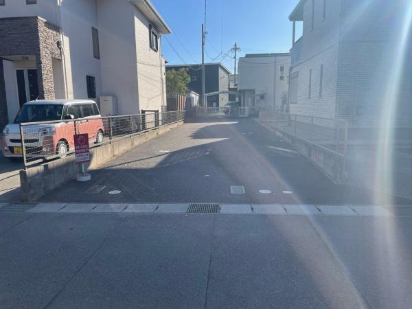 岡崎市矢作町祇園・中古戸建の前面道路含む現地写真|前面道路です。