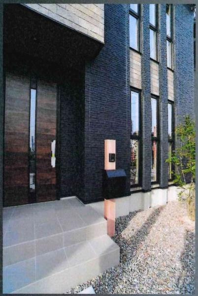 タマタウン安城福釜町　全4棟・4号棟の玄関|訪れる人を心地よく迎え入れます。