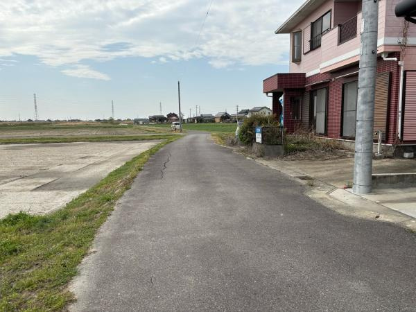 岡崎市福岡町中西野・中古戸建の前面道路含む現地写真|前面道路です。