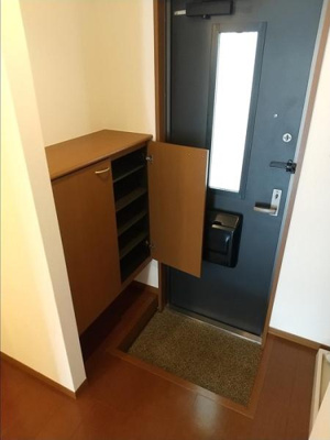 【玄関】 | フローラM