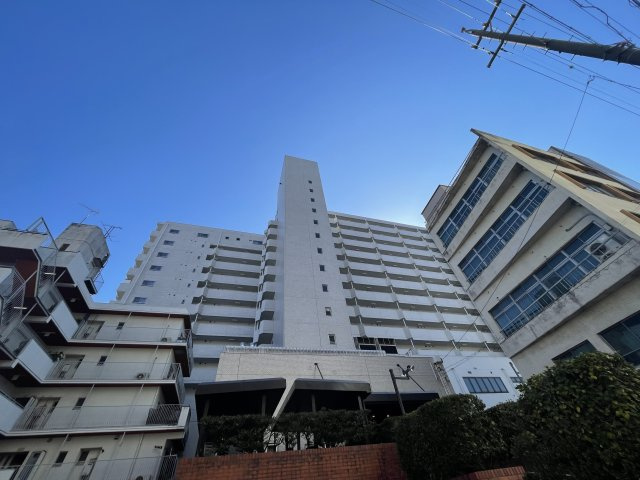 エスポア金山の外観